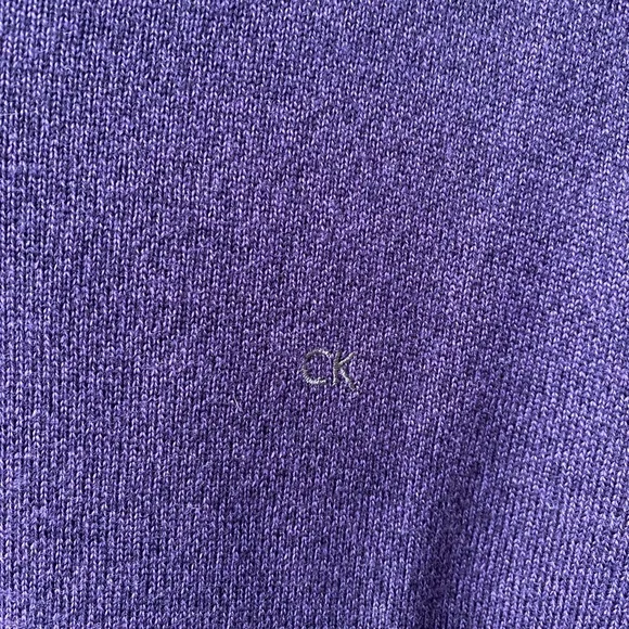 Calvin Klein 100% Italian Merino Wool V-Neck Sweater Long Sleeve Purple Men's XL